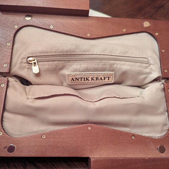 Like New Faux Wood Purse - Picture 2 of 4